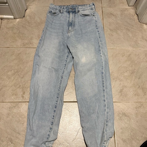 Light denim jeans - Picture 1 of 2